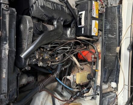 Белый Ауди 80, объемом двигателя 1.6 л и пробегом 220 тыс. км за 1000 $, фото 1 на Automoto.ua