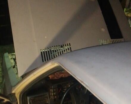 Бежевый Ауди 80, объемом двигателя 1.6 л и пробегом 1 тыс. км за 850 $, фото 5 на Automoto.ua