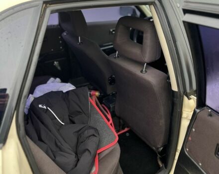 Бежевый Ауди 80, объемом двигателя 1.8 л и пробегом 245 тыс. км за 1700 $, фото 2 на Automoto.ua