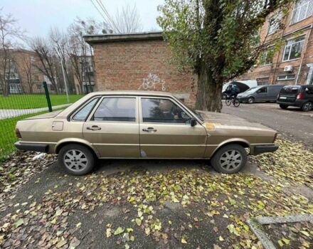 Бежевый Ауди 80, объемом двигателя 1.6 л и пробегом 490 тыс. км за 600 $, фото 7 на Automoto.ua