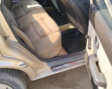 Бежевый Ауди 80, объемом двигателя 1.6 л и пробегом 100 тыс. км за 1100 $, фото 5 на Automoto.ua