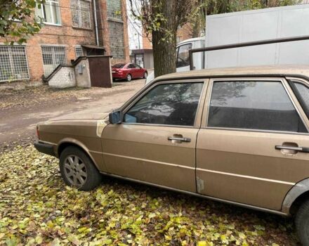 Бежевый Ауди 80, объемом двигателя 1.6 л и пробегом 490 тыс. км за 600 $, фото 3 на Automoto.ua