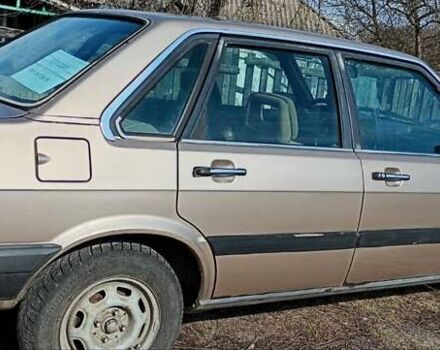 Бежевый Ауди 80, объемом двигателя 1.6 л и пробегом 336 тыс. км за 1600 $, фото 4 на Automoto.ua
