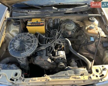 Бежевый Ауди 80, объемом двигателя 1.8 л и пробегом 409 тыс. км за 1499 $, фото 30 на Automoto.ua