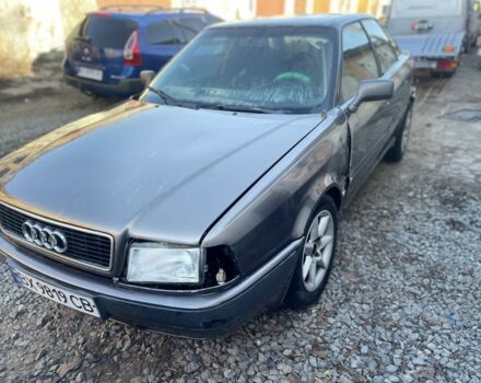 Бежевый Ауди 80, объемом двигателя 1.8 л и пробегом 300 тыс. км за 500 $, фото 4 на Automoto.ua