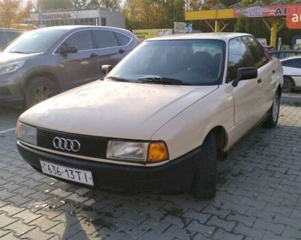 Бежевый Ауди 80, объемом двигателя 1.8 л и пробегом 326 тыс. км за 1550 $, фото 3 на Automoto.ua