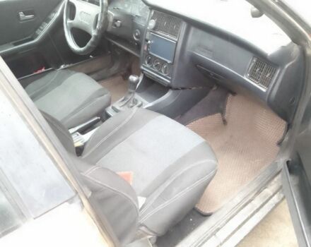 Бежевый Ауди 80, объемом двигателя 1.8 л и пробегом 200 тыс. км за 1300 $, фото 4 на Automoto.ua