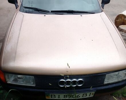 Бежевый Ауди 80, объемом двигателя 1.8 л и пробегом 200 тыс. км за 1300 $, фото 3 на Automoto.ua
