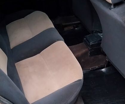 Бежевий Ауді 80, об'ємом двигуна 1.6 л та пробігом 0 тис. км за 1600 $, фото 3 на Automoto.ua