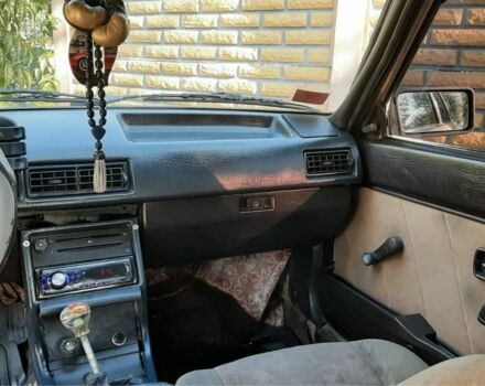 Бежевый Ауди 80, объемом двигателя 1.5 л и пробегом 400 тыс. км за 750 $, фото 11 на Automoto.ua