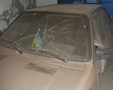 Бежевый Ауди 80, объемом двигателя 0 л и пробегом 2 тыс. км за 592 $, фото 1 на Automoto.ua