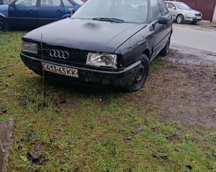 Черный Ауди 80, объемом двигателя 2 л и пробегом 300 тыс. км за 650 $, фото 2 на Automoto.ua