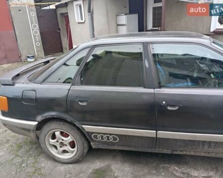Черный Ауди 80, объемом двигателя 1.85 л и пробегом 400 тыс. км за 1400 $, фото 2 на Automoto.ua