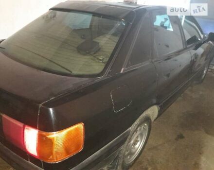 Черный Ауди 80, объемом двигателя 1.78 л и пробегом 420 тыс. км за 2100 $, фото 7 на Automoto.ua