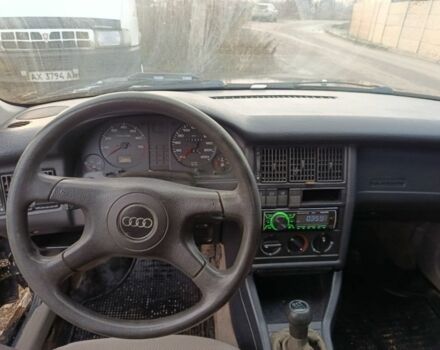 Черный Ауди 80, объемом двигателя 1.8 л и пробегом 312 тыс. км за 2000 $, фото 6 на Automoto.ua