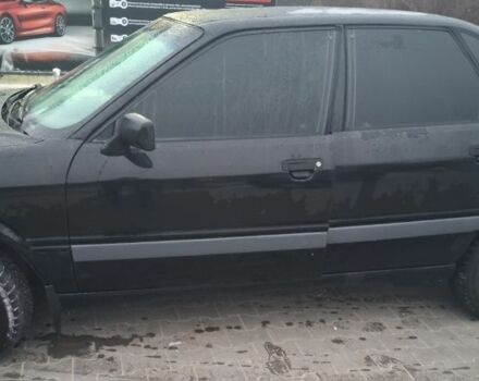 Черный Ауди 80, объемом двигателя 1.8 л и пробегом 299 тыс. км за 2000 $, фото 8 на Automoto.ua