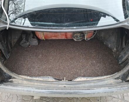 Черный Ауди 80, объемом двигателя 1.8 л и пробегом 299 тыс. км за 2000 $, фото 6 на Automoto.ua