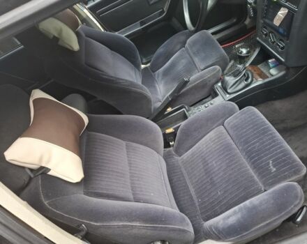 Черный Ауди 80, объемом двигателя 1.8 л и пробегом 299 тыс. км за 2000 $, фото 5 на Automoto.ua