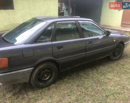 Черный Ауди 80, объемом двигателя 1.6 л и пробегом 300 тыс. км за 2000 $, фото 3 на Automoto.ua