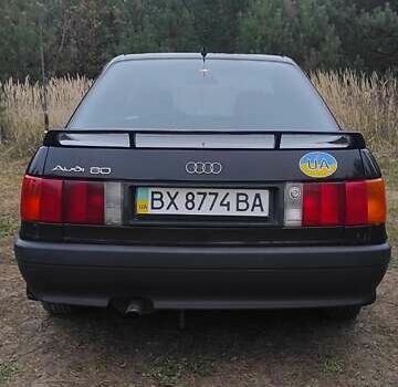 Черный Ауди 80, объемом двигателя 1.6 л и пробегом 360 тыс. км за 2750 $, фото 3 на Automoto.ua