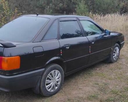 Черный Ауди 80, объемом двигателя 1.6 л и пробегом 360 тыс. км за 2750 $, фото 1 на Automoto.ua