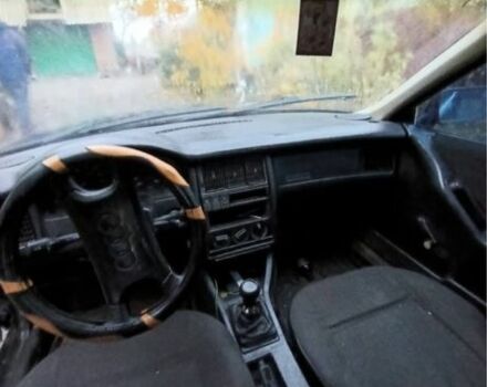 Черный Ауди 80, объемом двигателя 1.8 л и пробегом 400 тыс. км за 1000 $, фото 6 на Automoto.ua