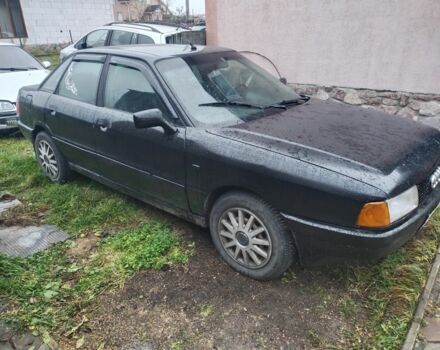 Черный Ауди 80, объемом двигателя 1.9 л и пробегом 350 тыс. км за 1250 $, фото 2 на Automoto.ua