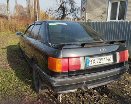 Черный Ауди 80, объемом двигателя 1.6 л и пробегом 377 тыс. км за 1800 $, фото 2 на Automoto.ua