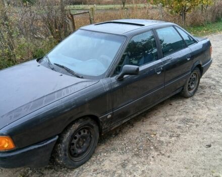 Черный Ауди 80, объемом двигателя 2 л и пробегом 300 тыс. км за 900 $, фото 1 на Automoto.ua