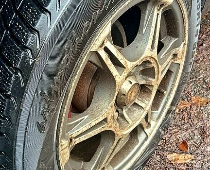 Черный Ауди 80, объемом двигателя 2 л и пробегом 250 тыс. км за 1300 $, фото 3 на Automoto.ua