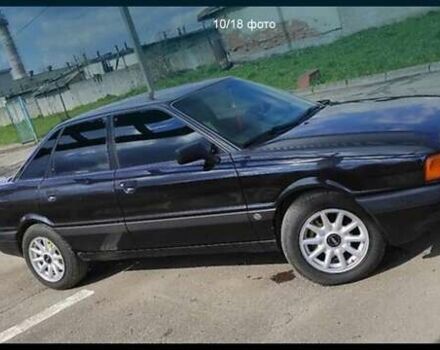 Черный Ауди 80, объемом двигателя 1.8 л и пробегом 320 тыс. км за 2500 $, фото 5 на Automoto.ua