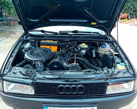 Черный Ауди 80, объемом двигателя 1.8 л и пробегом 280 тыс. км за 2800 $, фото 10 на Automoto.ua