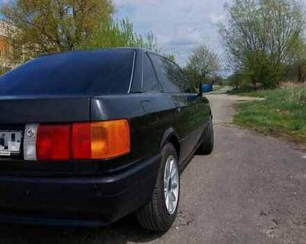 Черный Ауди 80, объемом двигателя 1.8 л и пробегом 320 тыс. км за 2500 $, фото 3 на Automoto.ua
