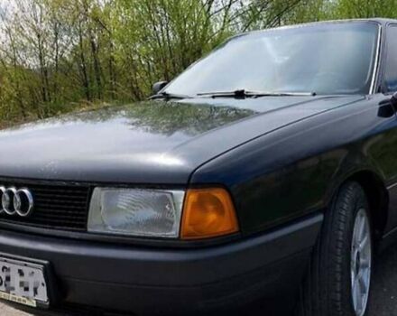 Черный Ауди 80, объемом двигателя 1.8 л и пробегом 320 тыс. км за 2500 $, фото 10 на Automoto.ua