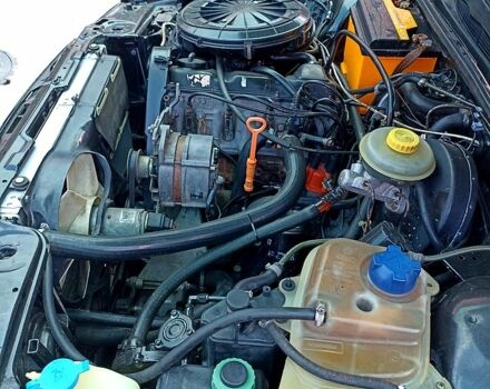 Черный Ауди 80, объемом двигателя 1.8 л и пробегом 280 тыс. км за 2800 $, фото 11 на Automoto.ua