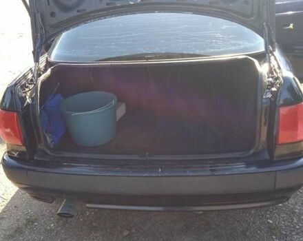 Черный Ауди 80, объемом двигателя 2 л и пробегом 300 тыс. км за 3500 $, фото 6 на Automoto.ua