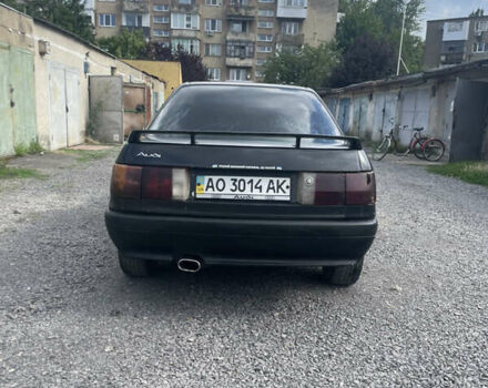 Черный Ауди 80, объемом двигателя 1.8 л и пробегом 260 тыс. км за 1200 $, фото 3 на Automoto.ua