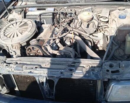 Черный Ауди 80, объемом двигателя 2 л и пробегом 300 тыс. км за 3500 $, фото 8 на Automoto.ua