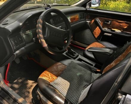 Черный Ауди 80, объемом двигателя 2 л и пробегом 410 тыс. км за 2000 $, фото 4 на Automoto.ua