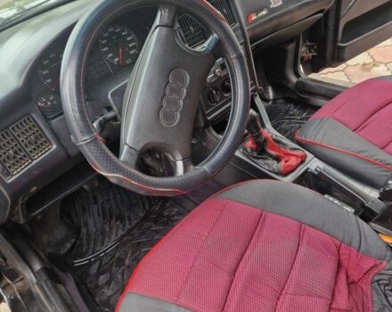 Черный Ауди 80, объемом двигателя 2.3 л и пробегом 230 тыс. км за 2200 $, фото 5 на Automoto.ua