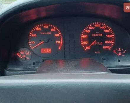 Черный Ауди 80, объемом двигателя 2 л и пробегом 240 тыс. км за 2200 $, фото 32 на Automoto.ua