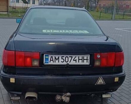 Черный Ауди 80, объемом двигателя 2 л и пробегом 240 тыс. км за 2200 $, фото 9 на Automoto.ua