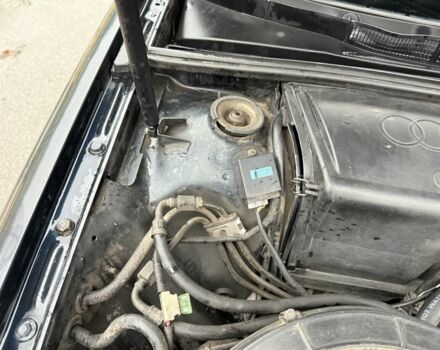 Черный Ауди 80, объемом двигателя 2 л и пробегом 320 тыс. км за 2600 $, фото 9 на Automoto.ua