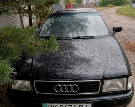 Черный Ауди 80, объемом двигателя 1.9 л и пробегом 390 тыс. км за 2600 $, фото 7 на Automoto.ua