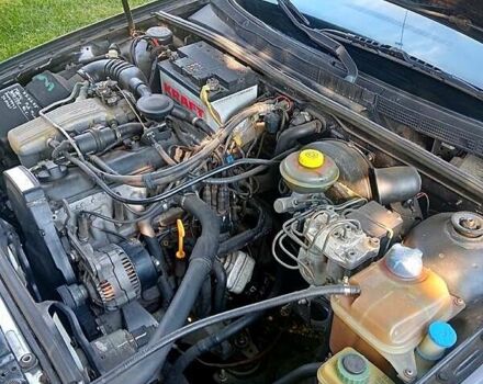 Чорний Ауді 80, об'ємом двигуна 2 л та пробігом 202 тис. км за 3200 $, фото 6 на Automoto.ua