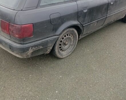 Черный Ауди 80, объемом двигателя 1.9 л и пробегом 400 тыс. км за 472 $, фото 7 на Automoto.ua