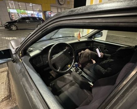 Черный Ауди 80, объемом двигателя 2 л и пробегом 3 тыс. км за 1100 $, фото 5 на Automoto.ua