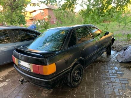 Ауді 80 1989 у Кривому Розі на Automoto.ua Чорний Ауді 80, об'ємом двигуна 1.6 л та пробігом 350 тис. км за 900 $, фото 1 на Automoto.ua