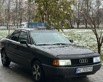 Черный Ауди 80, объемом двигателя 1.8 л и пробегом 600 тыс. км за 2150 $, фото 1 на Automoto.ua