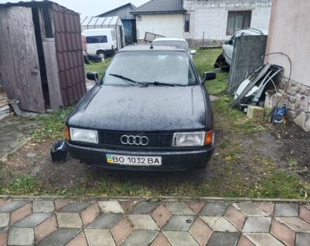 Черный Ауди 80, объемом двигателя 1.9 л и пробегом 350 тыс. км за 1250 $, фото 1 на Automoto.ua